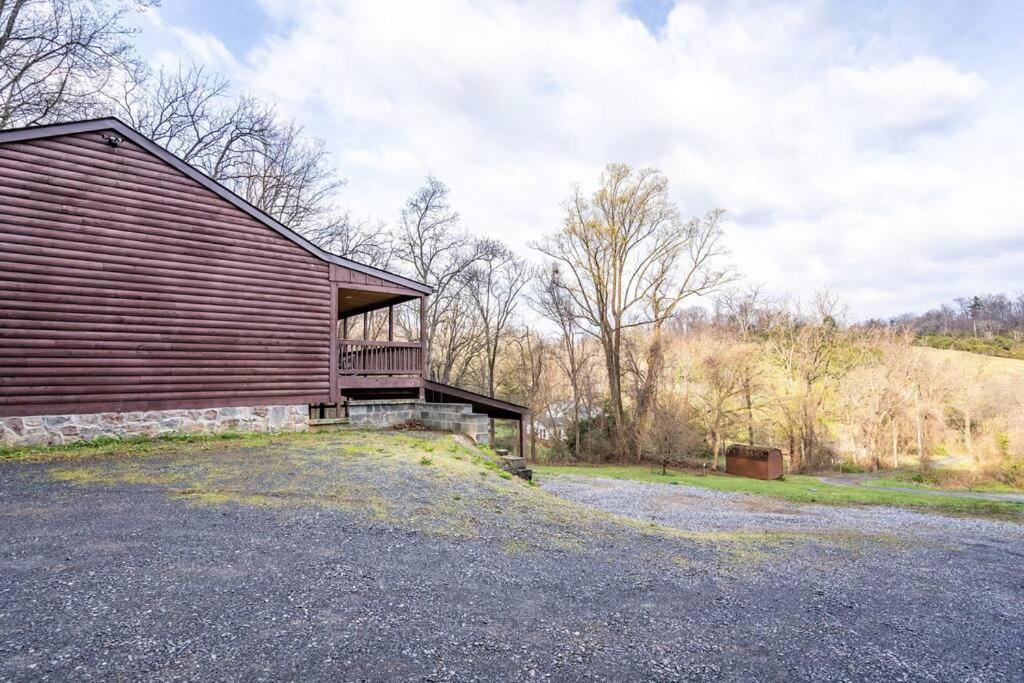 Mountain Views, Hot Tub, Firepit, Dog Friendly, Ev Connector Villa Stanley Exterior photo