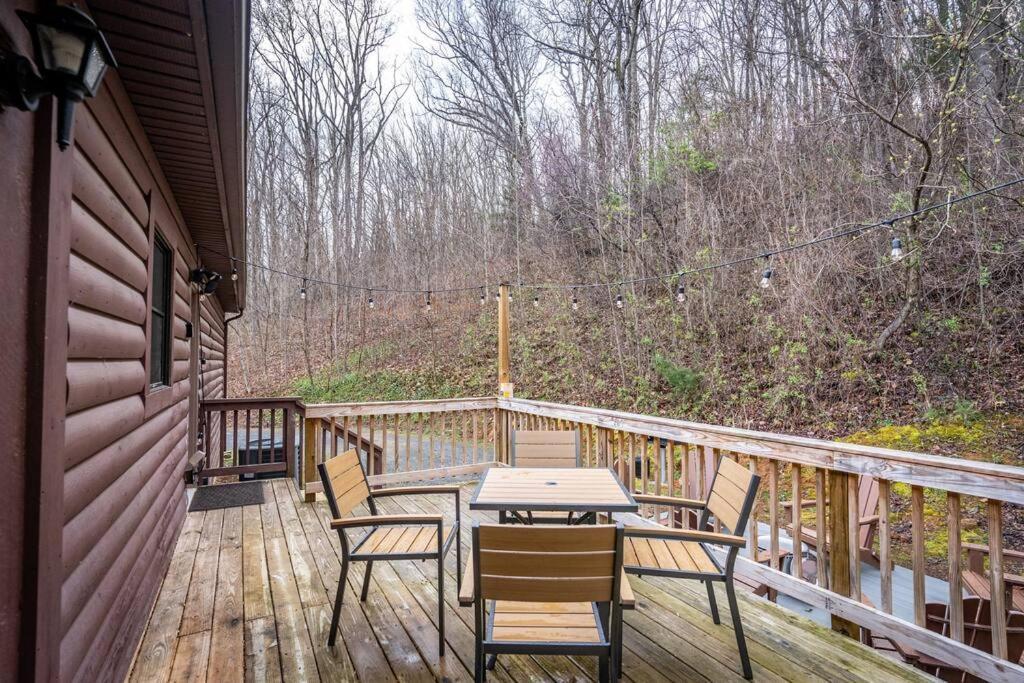 Mountain Views, Hot Tub, Firepit, Dog Friendly, Ev Connector Villa Stanley Exterior photo