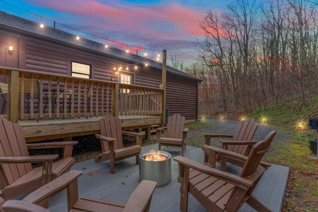 Mountain Views, Hot Tub, Firepit, Dog Friendly, Ev Connector Villa Stanley Exterior photo